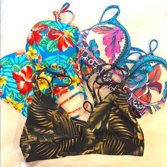 Tropical Print Bikini Tops Bundle Size Medium & 34/C Victoria Secrets & More - Picture 1 of 7